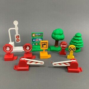 Fisher Price Railroad Track RR Stop Signs Geo Trax 2003 2004 Trees Light Signs